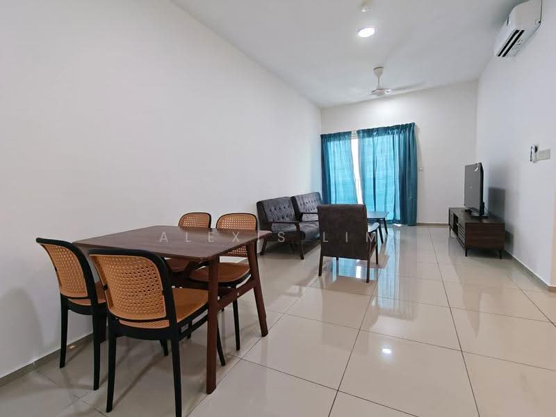 Kediaman Servis untuk Disewa di The Tresor @ Gravit8 - Alexis Lim - Living Room - PropertyGuru.com.my