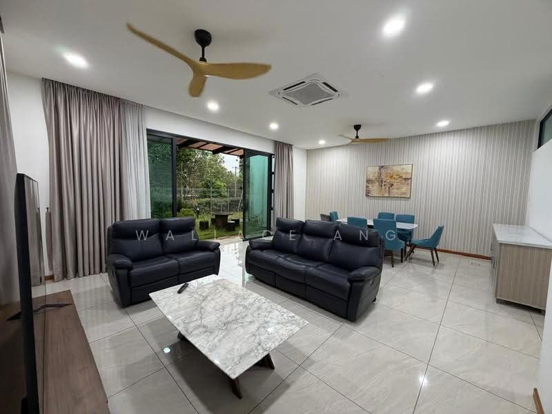 Rumah Teres 3-Tingkat untuk Disewa di Senibong Cove (Masai) - Wallace Ang - Living Room - PropertyGuru.com.my