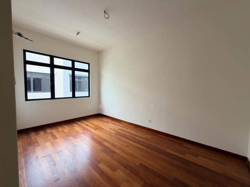 Semi-Detached House for Sale in Taman Sutera Utama (Skudai) - Jaz Lee - PropertyGuru.com.my