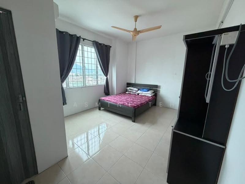 Pangsapuri untuk Disewa di Seri Emas - Jasmine Teh - Bedroom - PropertyGuru.com.my