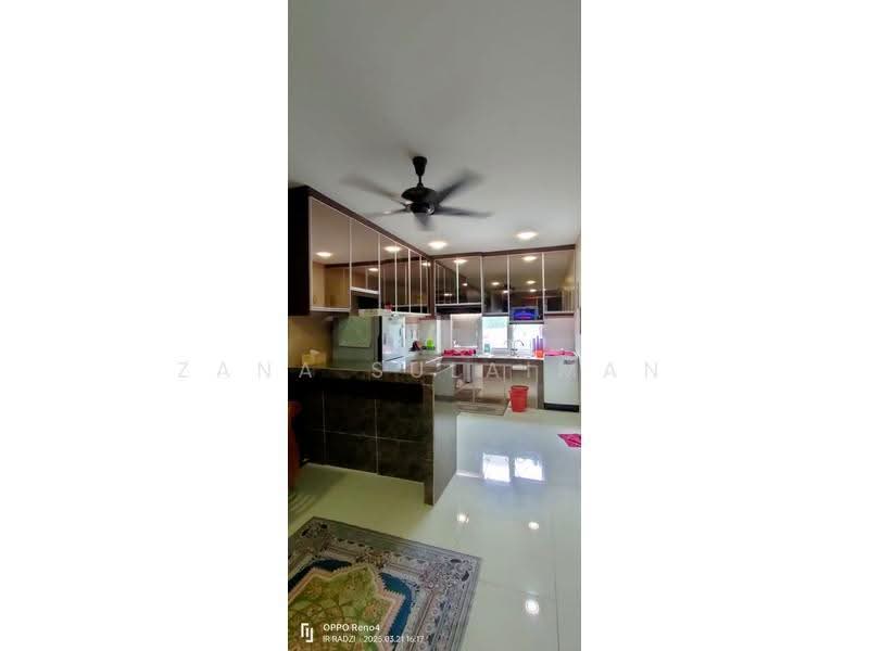 Townhouse for Sale in Kuala Selangor (Selangor) - Zana Sulaiman - Kitchen - PropertyGuru.com.my