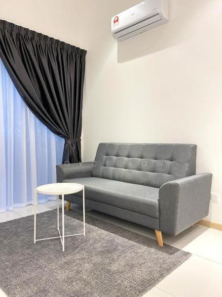 Kediaman Servis untuk Disewa di RYAN & MIHO - Joyce Low - Living Room - PropertyGuru.com.my
