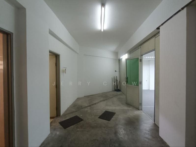 Shop / Office for Rent in Kampung Kuchai (Ipoh) - Jerry Chow - Interior - PropertyGuru.com.my