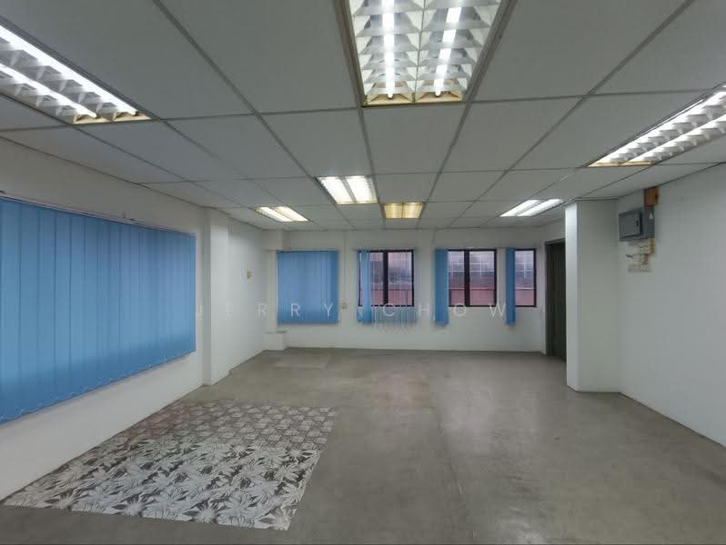 Shop / Office for Rent in Kampung Kuchai (Ipoh) - Jerry Chow - Interior - PropertyGuru.com.my