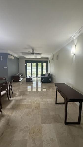 Kondominium untuk Disewa di Bungaraya Condominium - Emelia Chan - Living Room - PropertyGuru.com.my