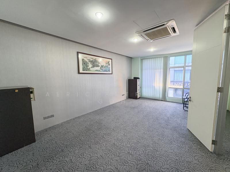 Shop / Office for Rent in Kuchai Business Park (Kuala Lumpur) - Aeric Petrelli Goh - Interior - PropertyGuru.com.my