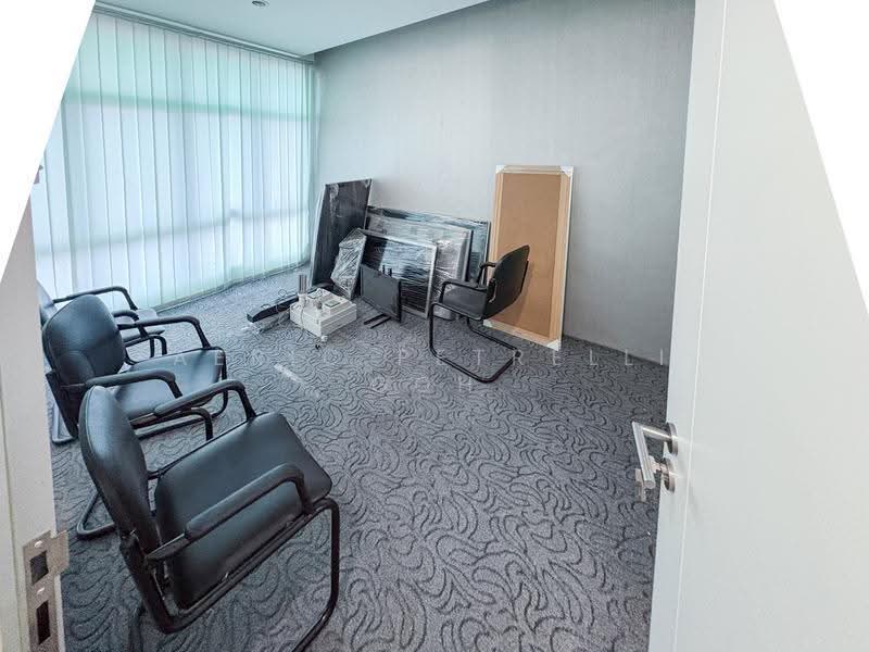 Shop / Office for Rent in Kuchai Business Park (Kuala Lumpur) - Aeric Petrelli Goh - Interior - PropertyGuru.com.my