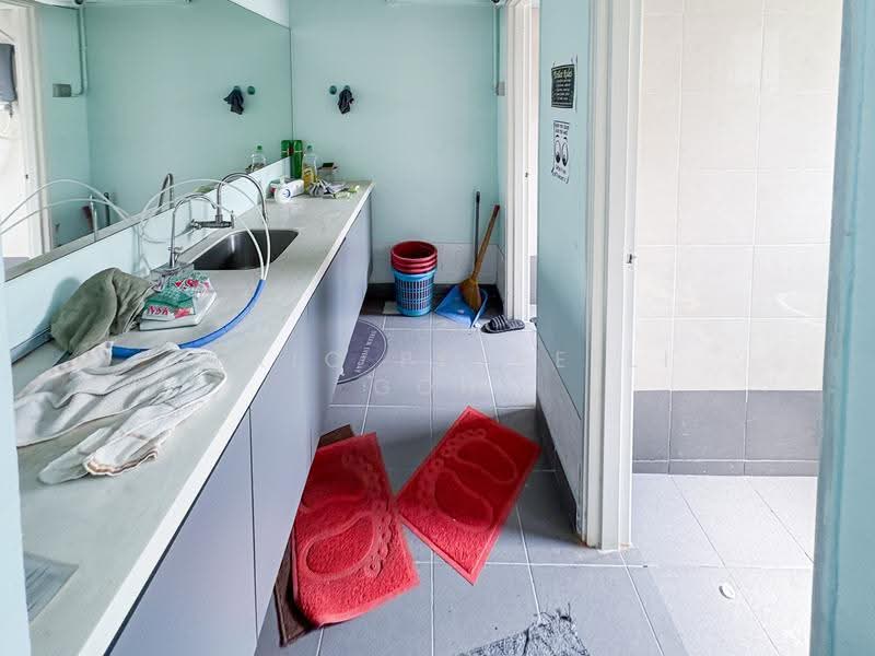 Shop / Office for Rent in Kuchai Business Park (Kuala Lumpur) - Aeric Petrelli Goh - Bathroom - PropertyGuru.com.my