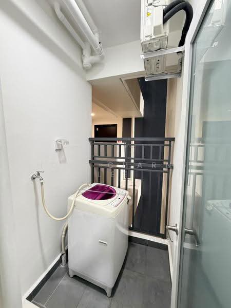 Service Residence for Rent at Vista Tiara (MBW Bay) - Hong Charng Lee - Balcony - PropertyGuru.com.my