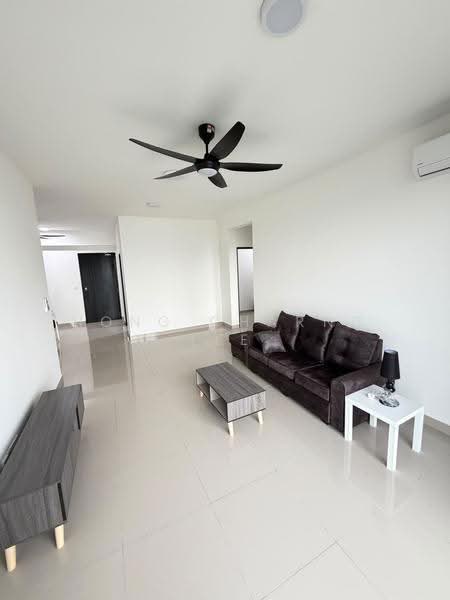 Service Residence for Rent at Vista Tiara (MBW Bay) - Hong Charng Lee - Living Room - PropertyGuru.com.my