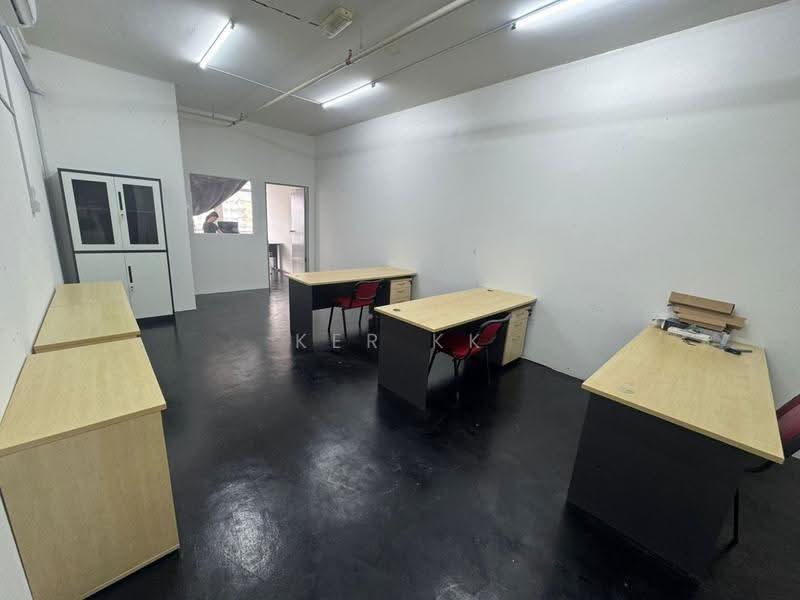 Office for Rent in Shah Alam (Selangor) - Ker KK - Interior - PropertyGuru.com.my