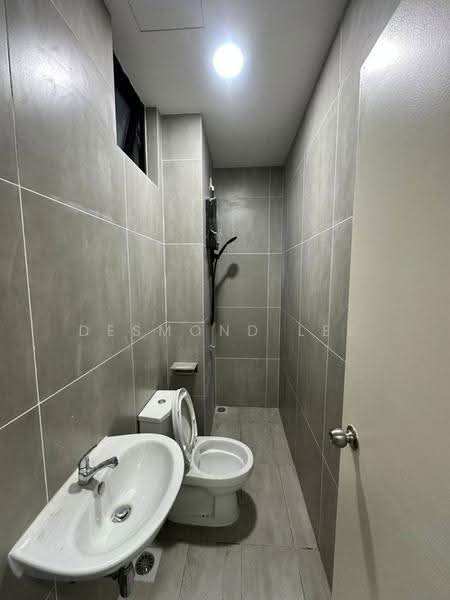 Kediaman Servis untuk Disewa di Space Residency - Desmond Lee - Bathroom - PropertyGuru.com.my