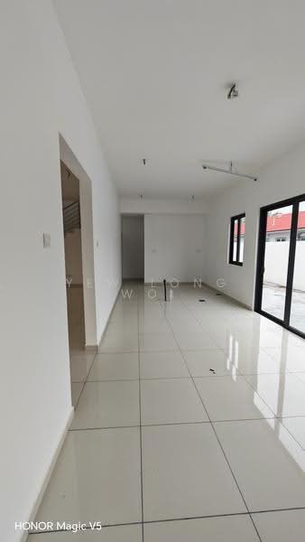 Rumah Berkembar untuk Dijual di Kota Emerald (Rawang) - Yew Long Woi - Interior - PropertyGuru.com.my