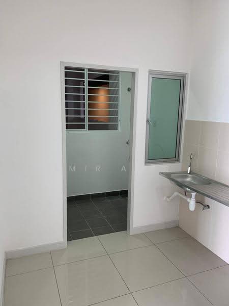 Kediaman Servis untuk Disewa di Savanna Executive Suite @ Southville City - Amir Abas - Interior - PropertyGuru.com.my
