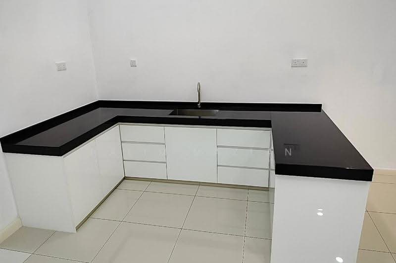 Rumah Teres 3-Tingkat untuk Disewa di 16 Sierra (Puchong) - Halim Mazlan - Kitchen - PropertyGuru.com.my