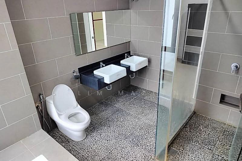 Rumah Teres 3-Tingkat untuk Disewa di 16 Sierra (Puchong) - Halim Mazlan - Bathroom - PropertyGuru.com.my