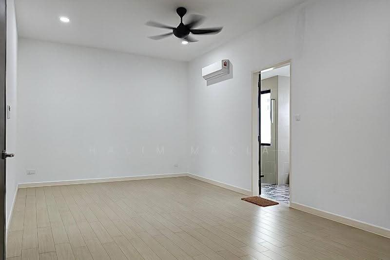 Rumah Teres 3-Tingkat untuk Disewa di 16 Sierra (Puchong) - Halim Mazlan - Bedroom - PropertyGuru.com.my