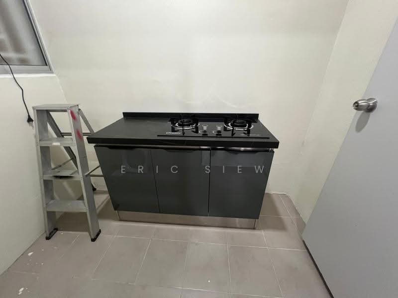 Condominium for Rent at Residensi Sateria - Eric Siew - Kitchen - PropertyGuru.com.my