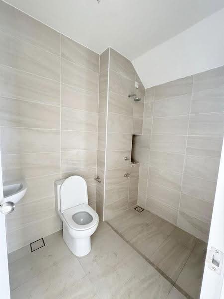 2-storey Terraced House for Sale in Taman Ekoflora (Johor Bahru) - Steven Ngoi - Bathroom - PropertyGuru.com.my