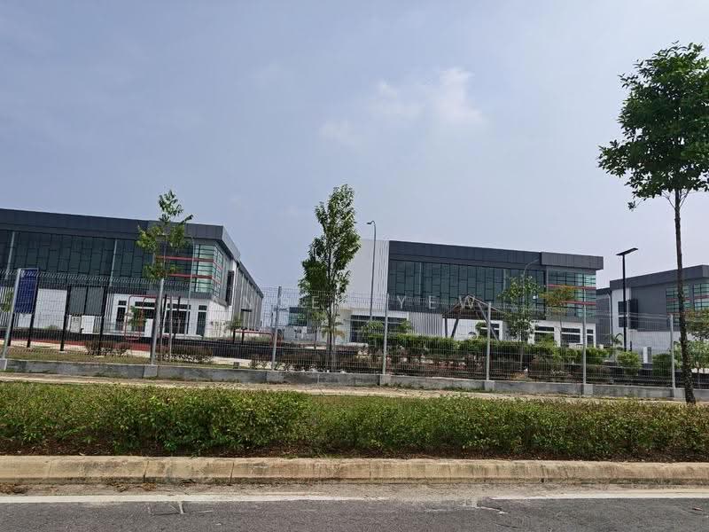 Factory for Sale in Sungai Manggis (Banting) - Angel Yew - Exterior - PropertyGuru.com.my