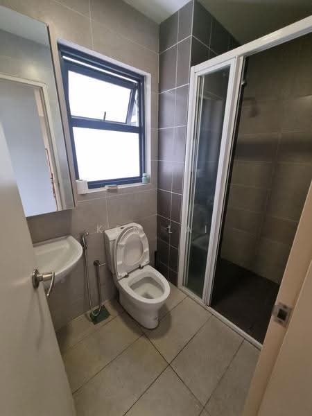 Condominium for Sale at Lakeville Residence - Ken Lai - Bathroom - PropertyGuru.com.my