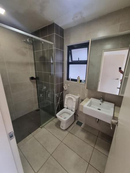 Condominium for Sale at Lakeville Residence - Ken Lai - Bathroom - PropertyGuru.com.my