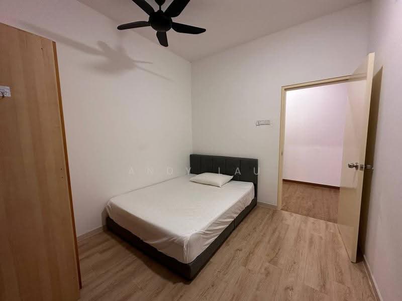 Condominium for Sale at Lakefront Homes - Andy Lau - Bedroom - PropertyGuru.com.my