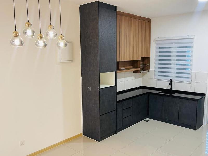 Rumah Teres untuk Dijual di KL City Centre (Kuala Lumpur) - Eling Loo - Kitchen - PropertyGuru.com.my
