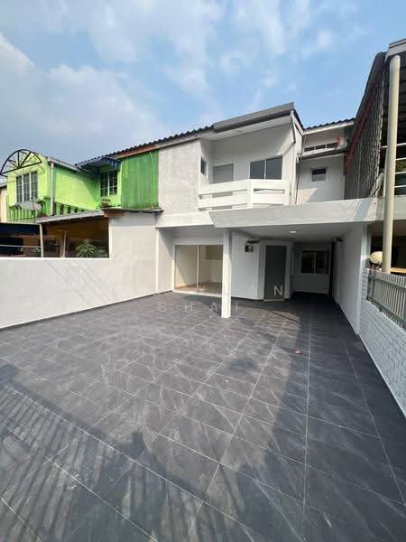 Rumah Teres untuk Dijual di Taman Kota Jaya (Kota Tinggi) - Lik Xuan Chai - Exterior - PropertyGuru.com.my