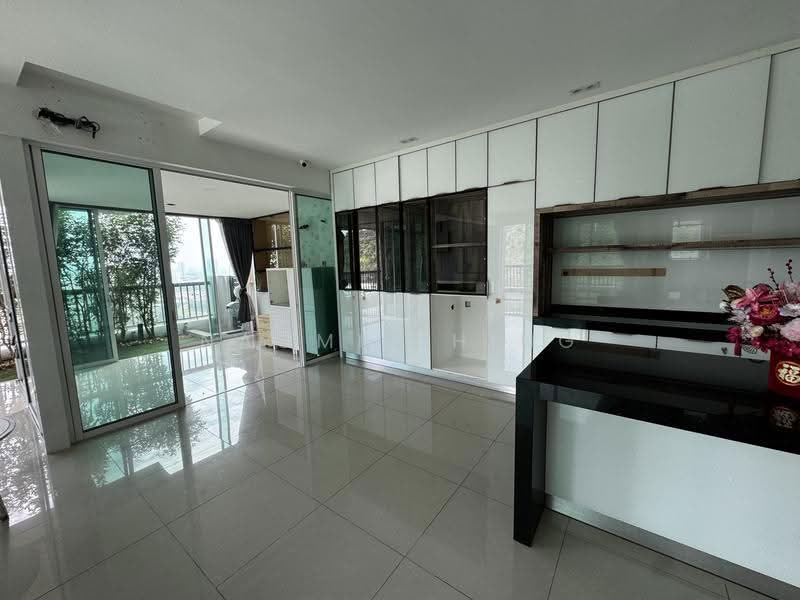 Kondominium untuk Dijual di Armanee Terrace II - Naomi Thing - Living Room - PropertyGuru.com.my