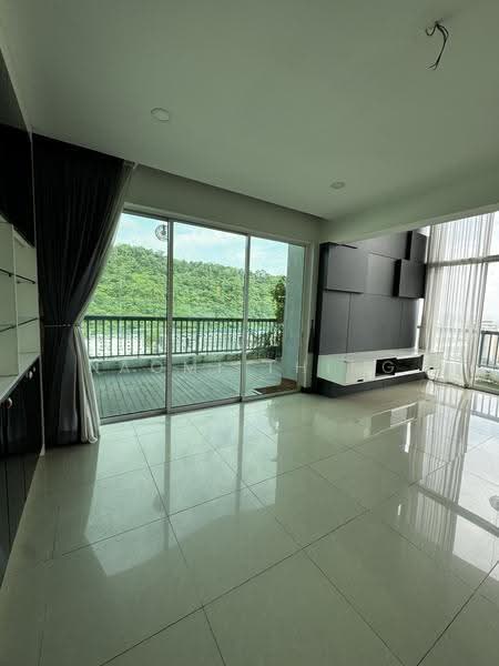 Kondominium untuk Dijual di Armanee Terrace II - Naomi Thing - Living Room - PropertyGuru.com.my