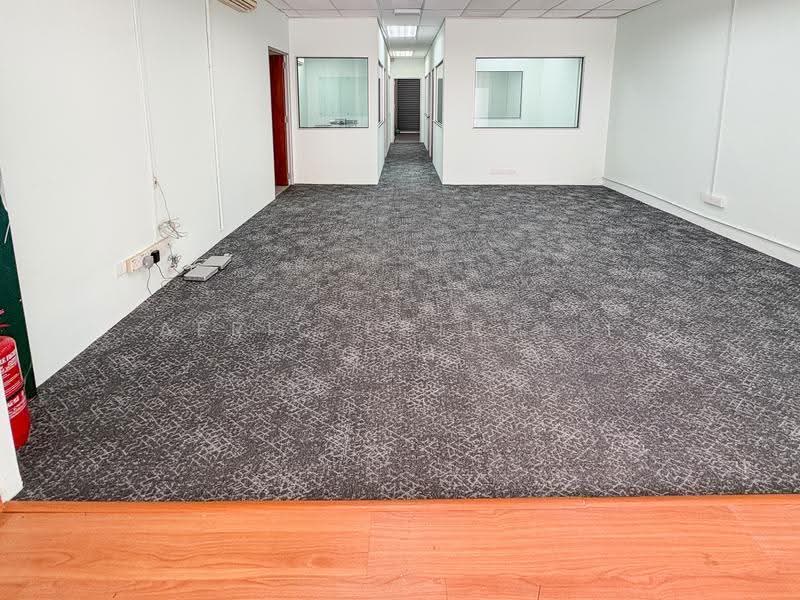 Shop / Office for Rent in Kuchai Lama (Kuala Lumpur) - Aeric Petrelli Goh - Interior - PropertyGuru.com.my