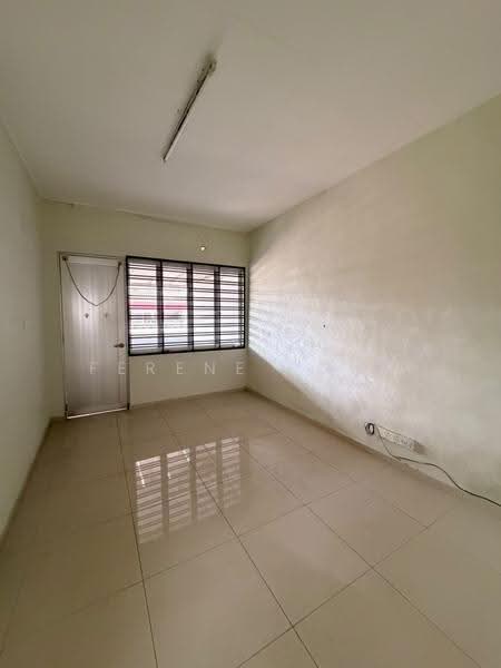 Rumah Teres 2-Tingkat untuk Dijual di Taman Pelangi (Johor Bahru) - Ferene Fong - Interior - PropertyGuru.com.my