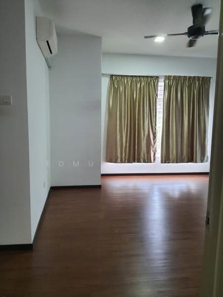 Rumah Teres untuk Dijual di Kemuning Utama (Shah Alam) - Edmund Lee - Living Room - PropertyGuru.com.my