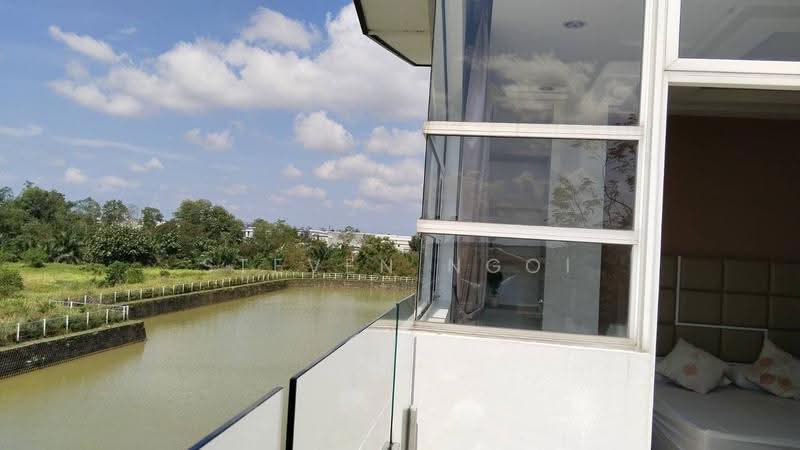 Bungalow House for Rent in Johor Bahru (Johor) - Steven Ngoi - Balcony - PropertyGuru.com.my