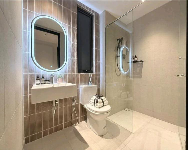 Kediaman Servis untuk Dijual di Andabreeze Residences - Jessy Lau - Bathroom - PropertyGuru.com.my