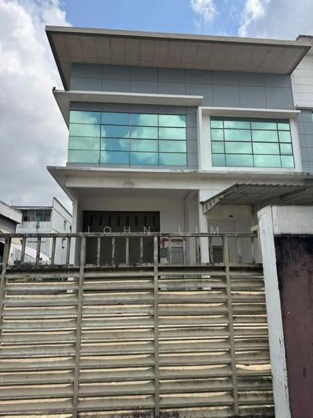 Kilang Berkembar untuk Disewa di Taman Kempas Utama (Tebrau) - John Lim - Exterior - PropertyGuru.com.my