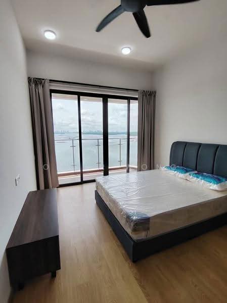 Condominium for Rent at Kings Bay @ Country Garden Danga Bay - Oscar Wong - Bedroom - PropertyGuru.com.my