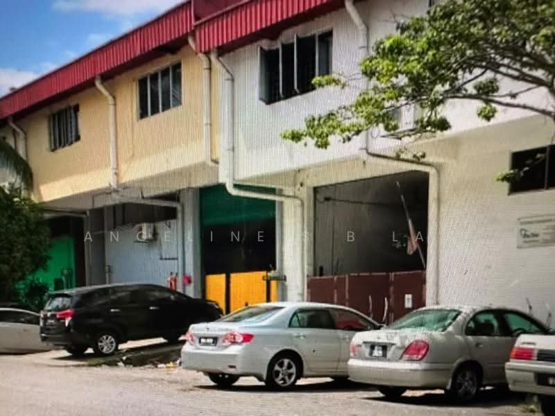 Shop / Office for Sale in Kawasan Perindustrian Balakong (Balakong) - Angeline S B Lau - Exterior - PropertyGuru.com.my