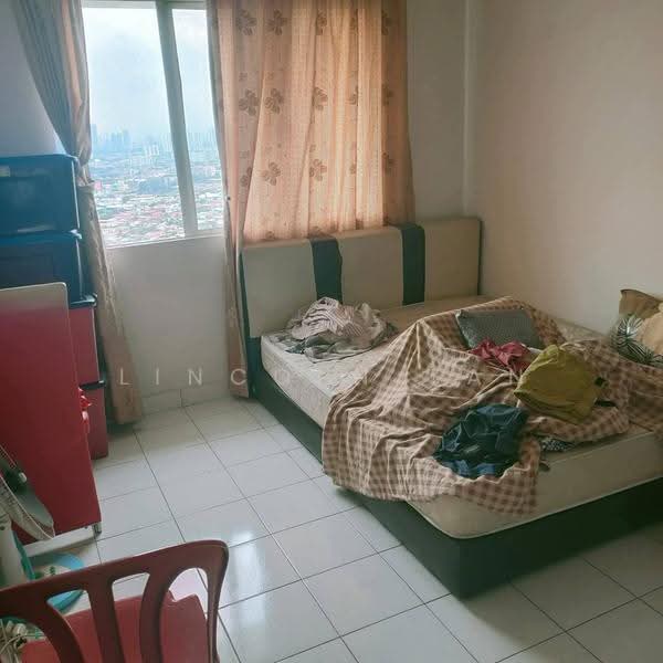 Kondominium untuk Dijual di Monte Bayu - Lincoln Tan - Bedroom - PropertyGuru.com.my