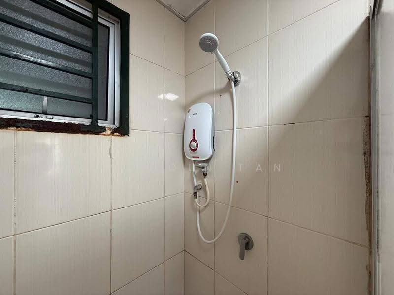 Kondominium untuk Dijual di Monte Bayu - Lincoln Tan - Bathroom - PropertyGuru.com.my