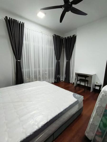 Kondominium untuk Disewa di Paraiso Residence @ The Earth - GAN WEY SAND - Bedroom - PropertyGuru.com.my