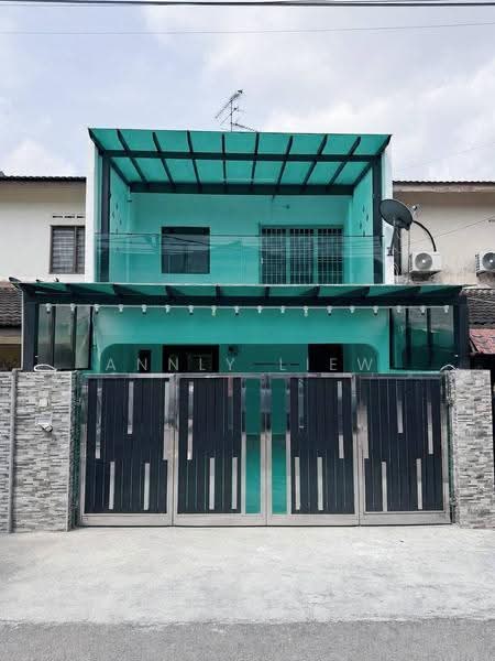 Rumah Teres 2-Tingkat untuk Dijual di Taman Bukit Tiram (Ulu Tiram) - Annly Liew - Exterior - PropertyGuru.com.my