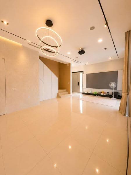 2-storey Terraced House for Sale in Taman Ekoflora (Johor Bahru) - Annly Liew - Living Room - PropertyGuru.com.my