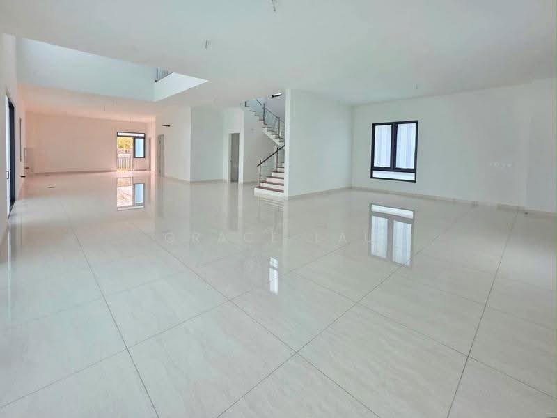 Bungalow House for Sale in Taman Molek (Johor Bahru) - Grace Lau - PropertyGuru.com.my