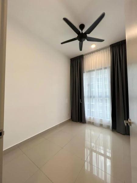 Service Residence for Sale at Citizen 2 - Joyce Low - Interior - PropertyGuru.com.my