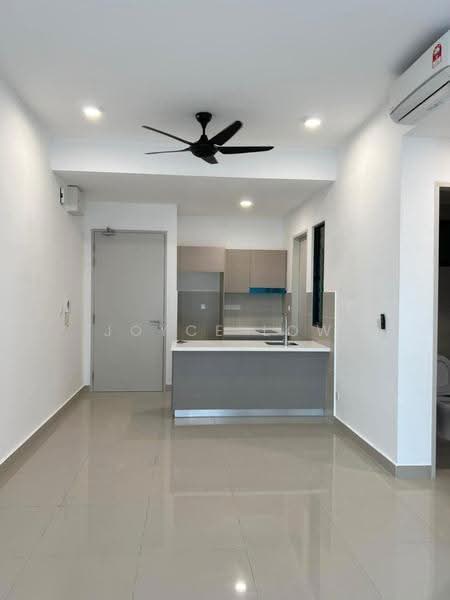 Service Residence for Sale at Citizen 2 - Joyce Low - Kitchen - PropertyGuru.com.my