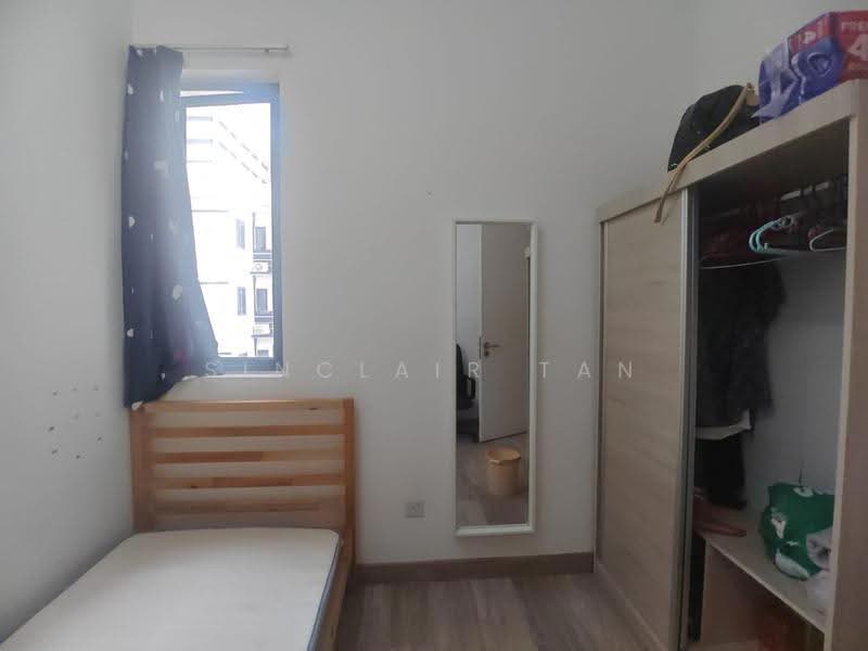 Kediaman Servis untuk Dijual di South View - Sinclair Tan - Bedroom - PropertyGuru.com.my