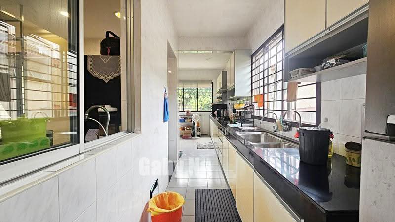 2.5-storey Terraced House for Sale in Pekan Batu 9 (Cheras) - Gaby Ng - Kitchen - PropertyGuru.com.my