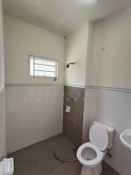 2-storey Terraced House for Sale in Alam Suria (Puncak Alam) - Rafedah Binti Abdul Aziz - Bathroom - PropertyGuru.com.my
